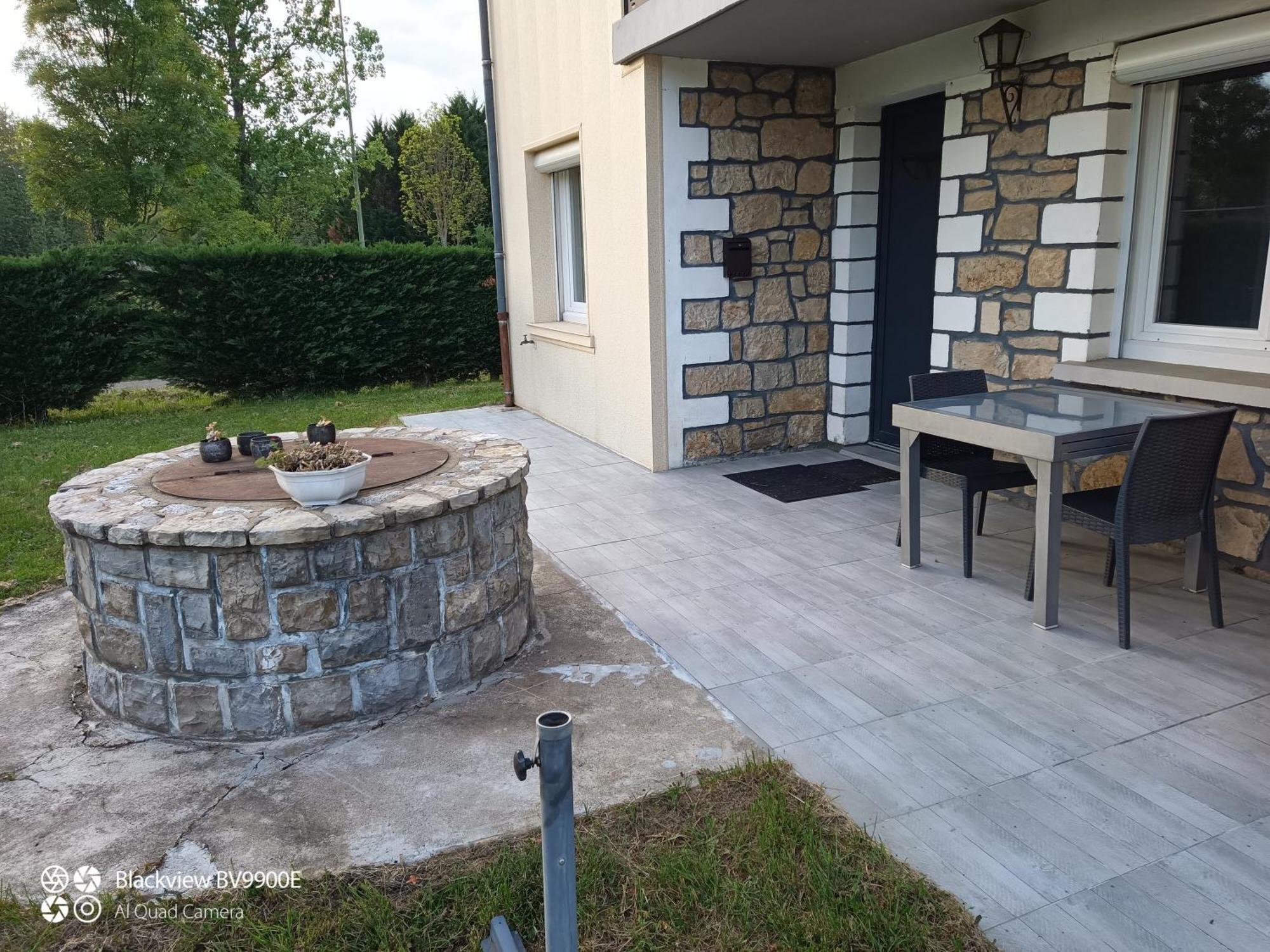 La Clematite D'Olt Apartment Saint-Come-d'Olt Exterior photo