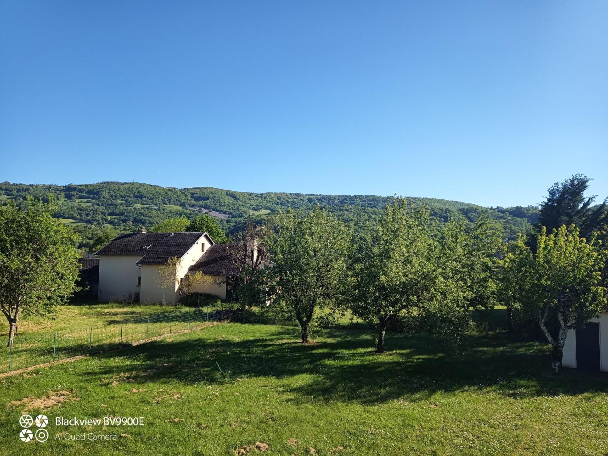 La Clematite D'Olt Apartment Saint-Come-d'Olt Exterior photo
